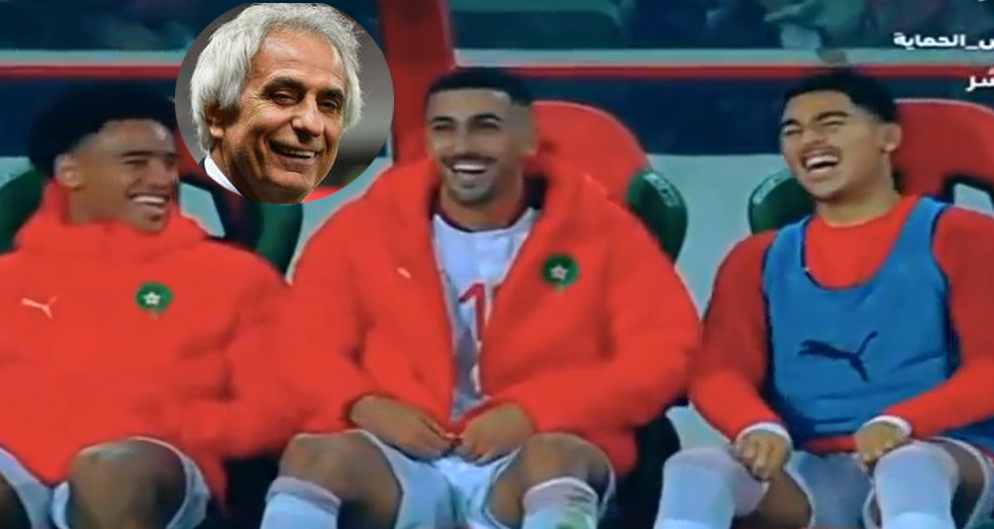 لاعبي المنتخب يضحكون على خليلوزيتش , خاليلوزيتش, ريان ماي، برقوق وابوخلال يسخرون من خليلوزيتش , ryan Mmaee