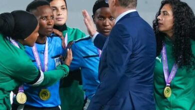 فوزي لقجع يعاتب حكمة نهائي كأس أفريقيا للسيدات في فيديو ثاني