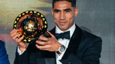 أشرف حكيمي خامس مغربي يتوج بالكرة الذهبية الإفريقية