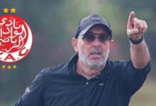 التونسي نابي يعيد لاعب متسبعد إلى قائمة الوداد
