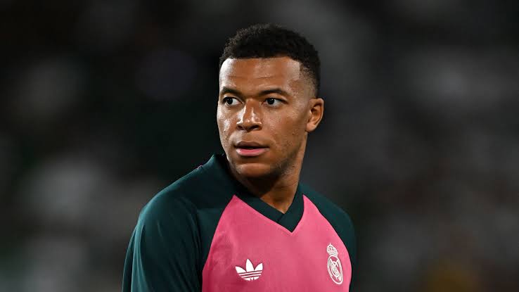هجوم إسباني حاد على مبابي